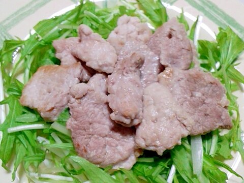 豚もも肉の塩麹焼き サラダ仕立て